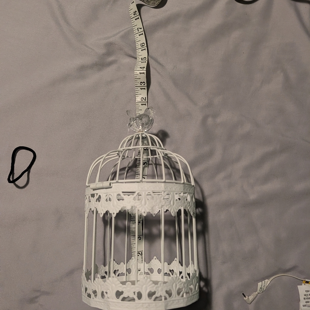 Home Collection White Ornate Lantern - Picture 6 of 8